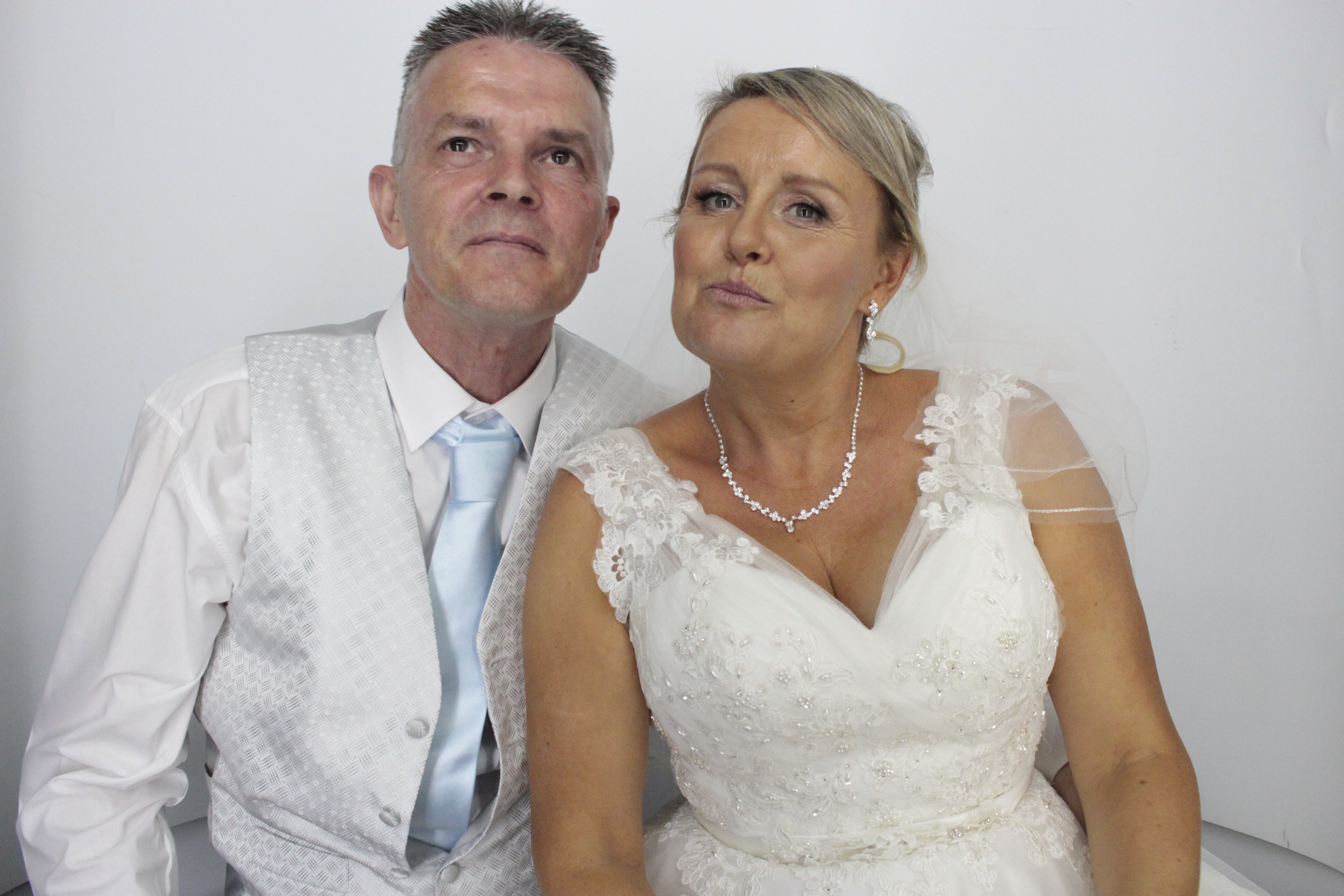 Richard & Karen's Wedding Reception | View more photos from the event at gallery.myphotoboothexperience.co.uk/u/MyPhotoBoothExperienceLtd/Richard-Karens-Wedding-Reception